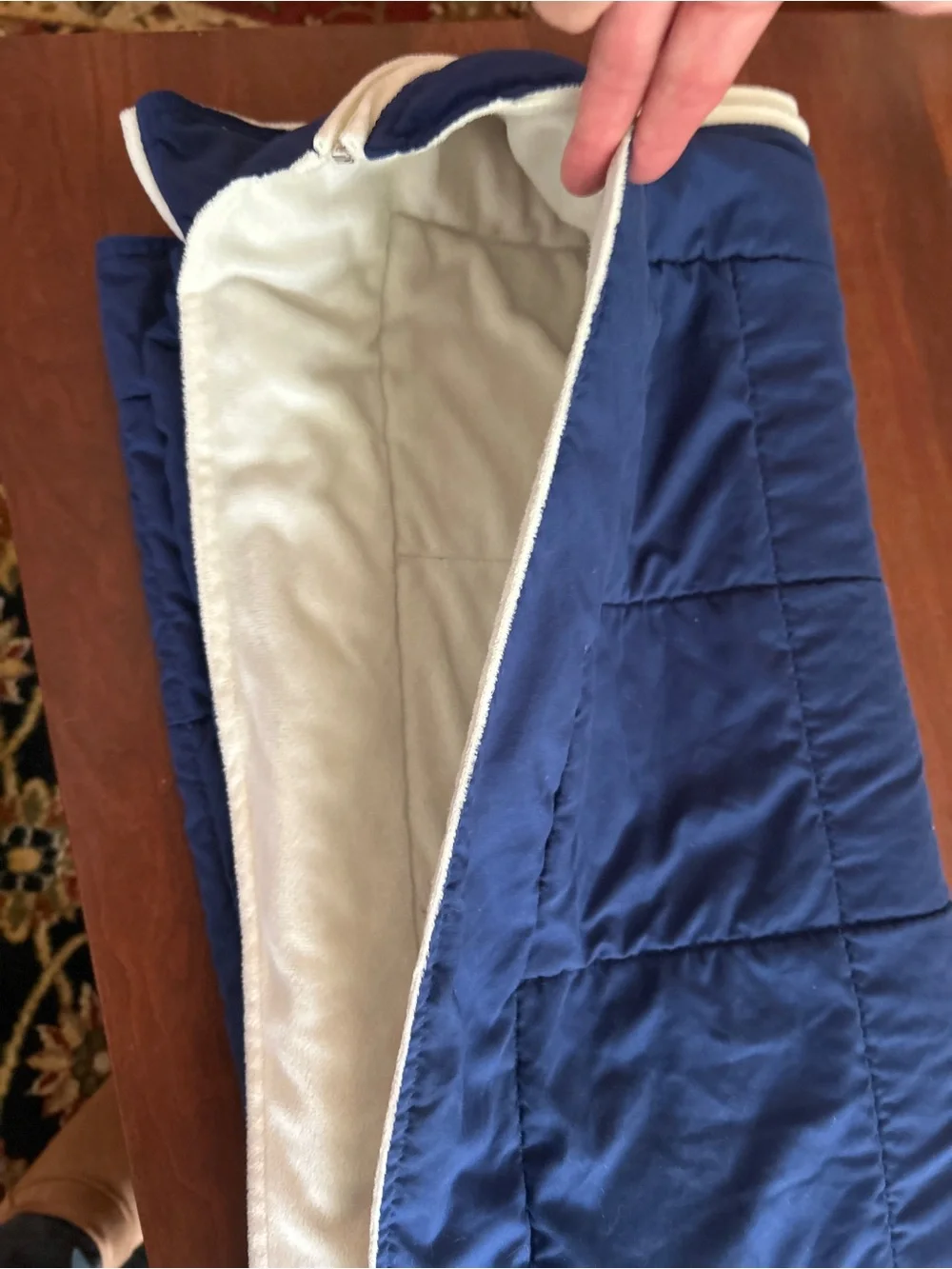 Sleeping bag lightweight for indoors or outdoors sit in for couch 2 zippers